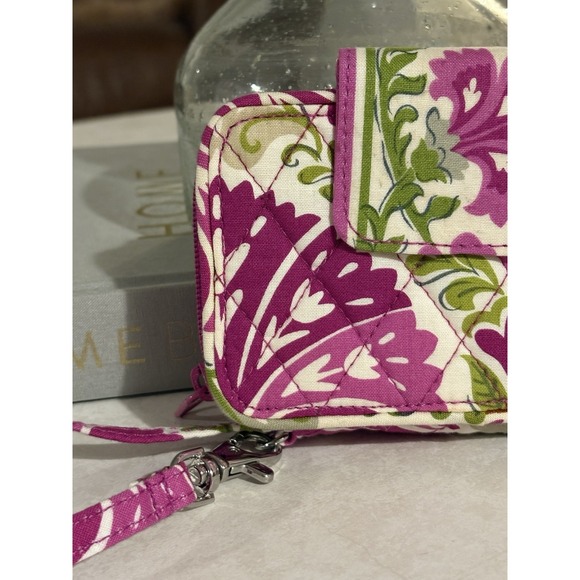 Vera Bradley Julep Tulip Wallet Wristlet Zip Organizer ID Holder Pink Green - Picture 2 of 6